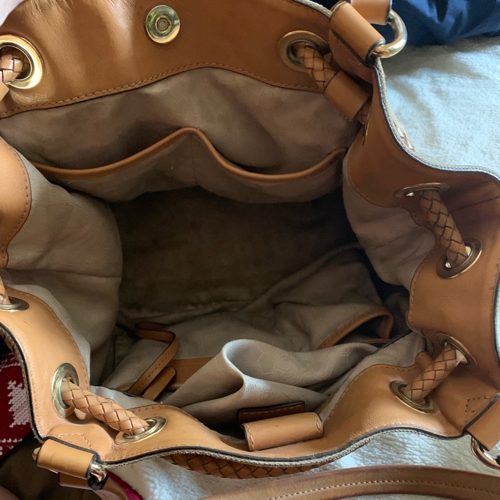 Micheal Kors bag - Picture 4 of 4
